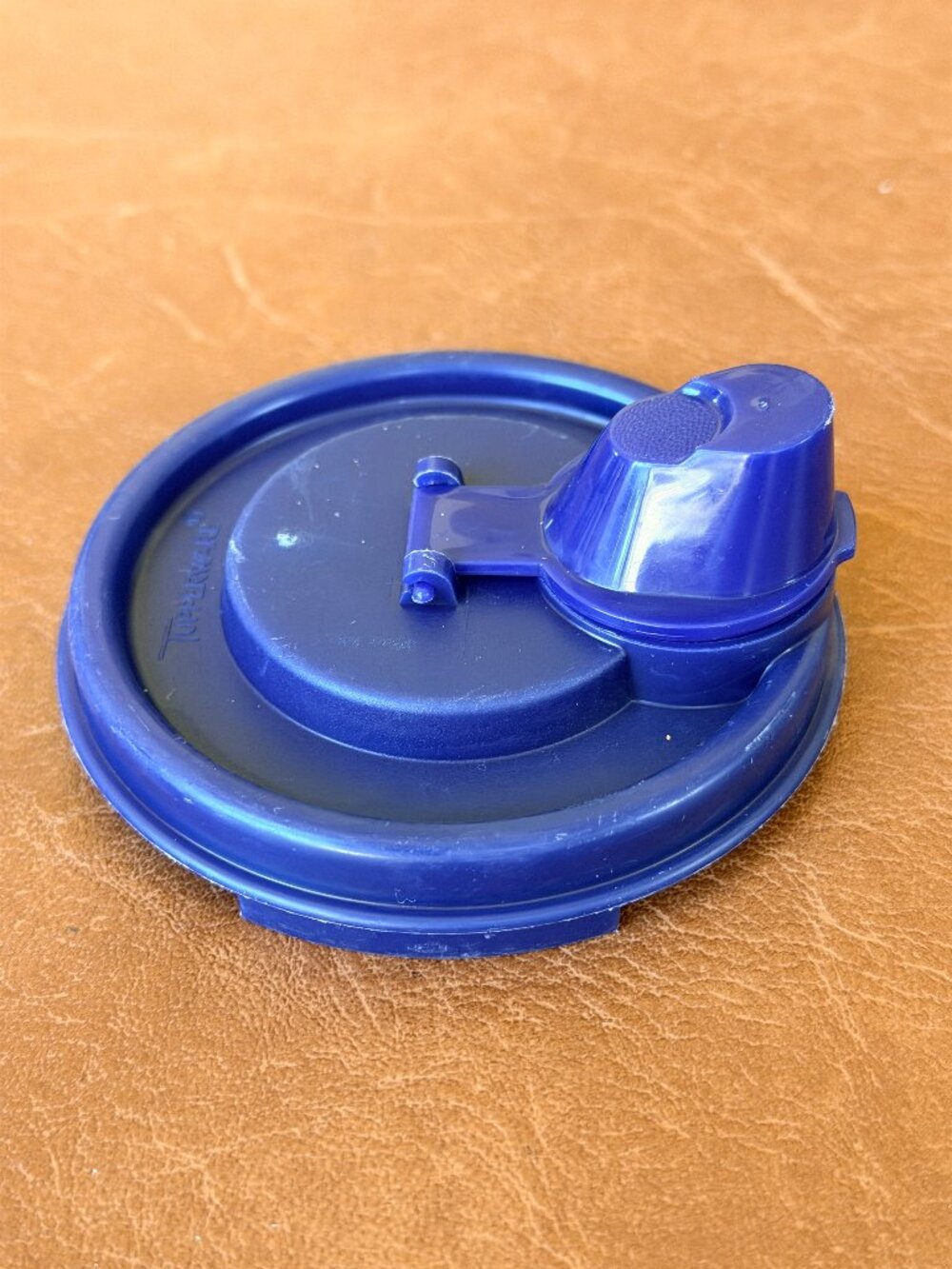 Tupperware #1898 Green Pour Spout Round Replacement